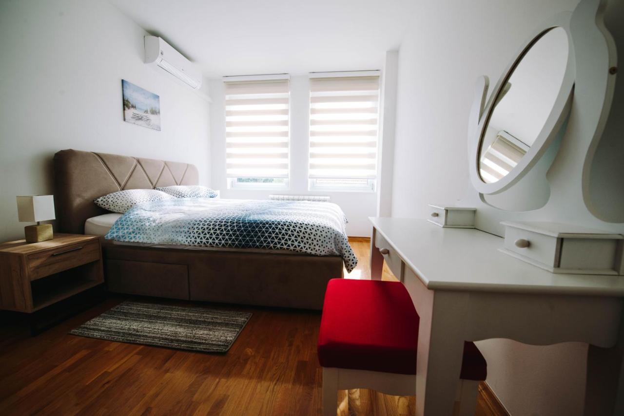 Apartman Oaza Banja Luka Ngoại thất bức ảnh