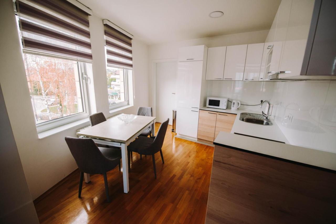 Apartman Oaza Banja Luka Ngoại thất bức ảnh